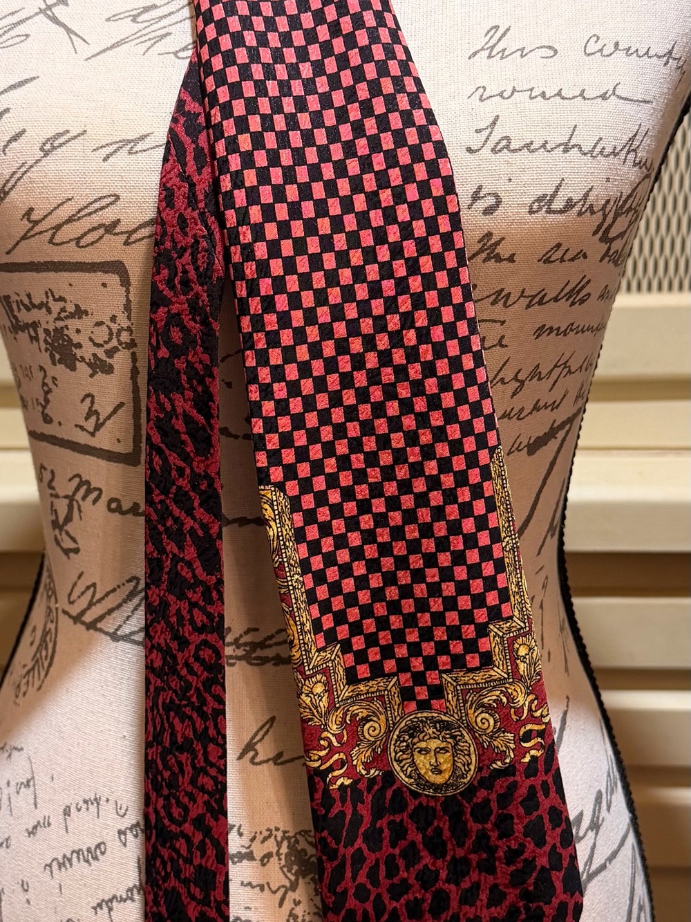 Vintage Gianni Versace 100% Silk Medusa Head Tie